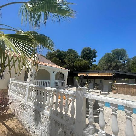 Villa La Vida L'Alfas del Pi Luaran gambar